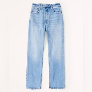 Abercrombie Ultra High Rise Ankle Straight Jean 26 short medium denim raw hem